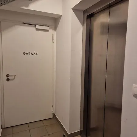 Cozy Niko Apartment - Private Parking And Balcony Zadar Exterior photo